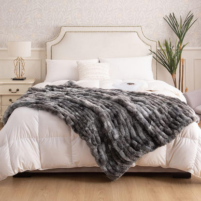 Luxurious Ruched Warm Throw Blanket 